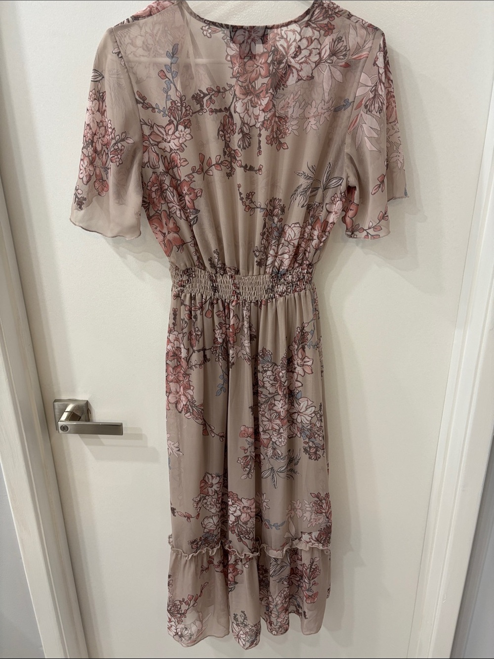 Stella & Julie Taupe Floral Midi Dress with Blush Floral Accents Elastic waist - Picture 3 of 8